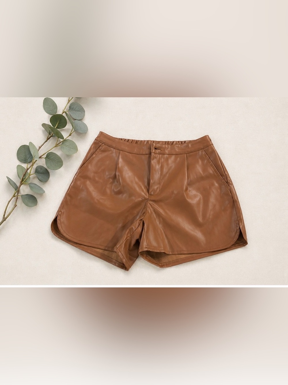 Boutique Faux Leather Shorts Brown High Rise Tailored Chic Soft Vegan Leather M